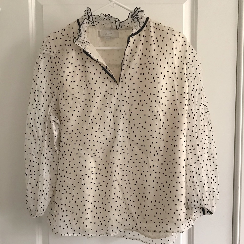 LOFT blouse, never worn, size XL (runs small)